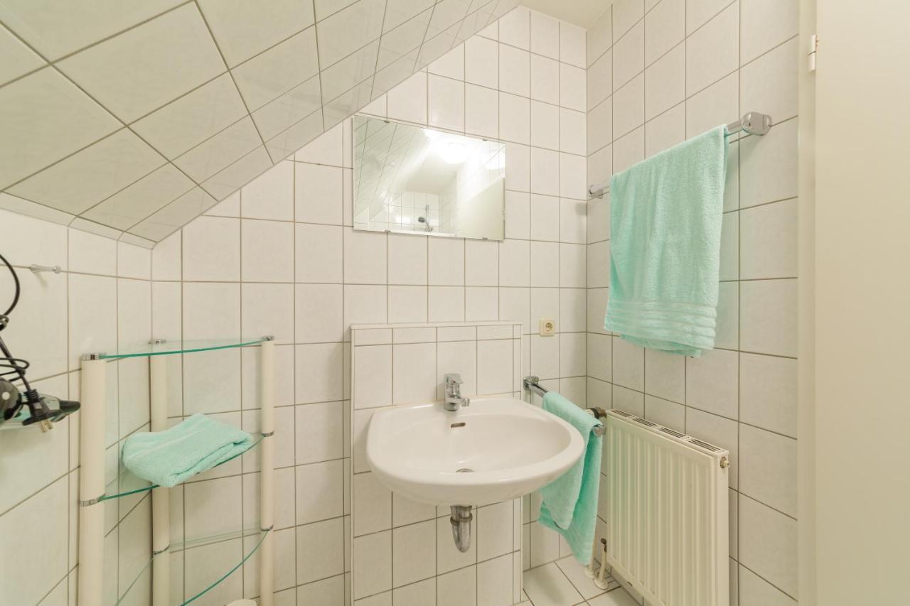 Der Suedschwede ... Dein Gaestehaus Mitten In Zingst Und Nah Zum Strand Экстерьер фото